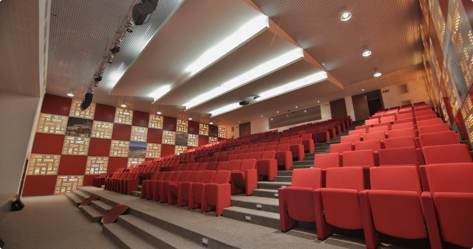 Salle de conférence et showrooms